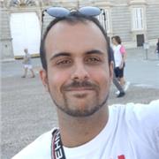 Profesor de Comunicación Audiovisual con profundos conocimientos de tecnología, sociología y otras de ámbito teórico